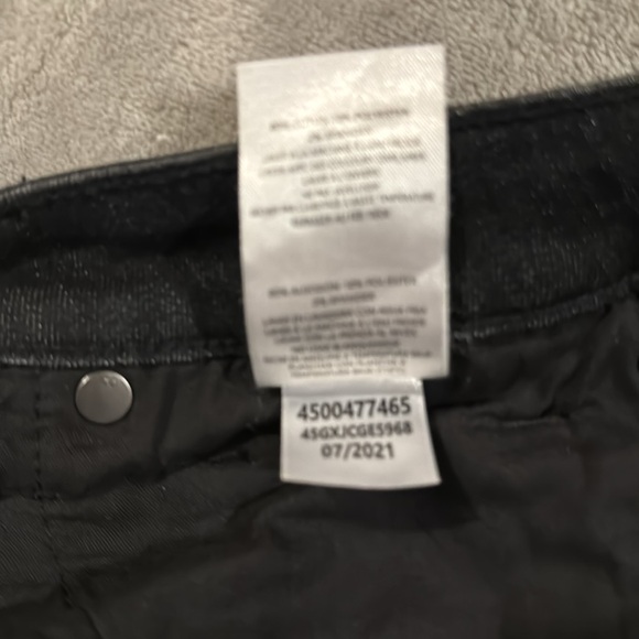 Joe’s Jeans Washed Black - Picture 15 of 17